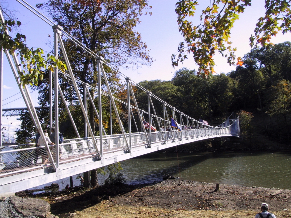 Poplopen_bridge_1